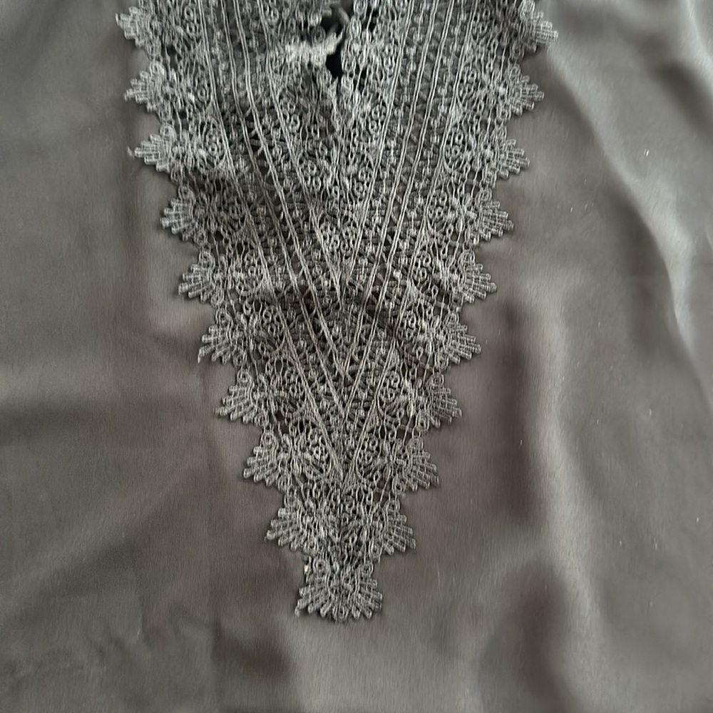 Wayf Lace Top - Picture 2 of 6